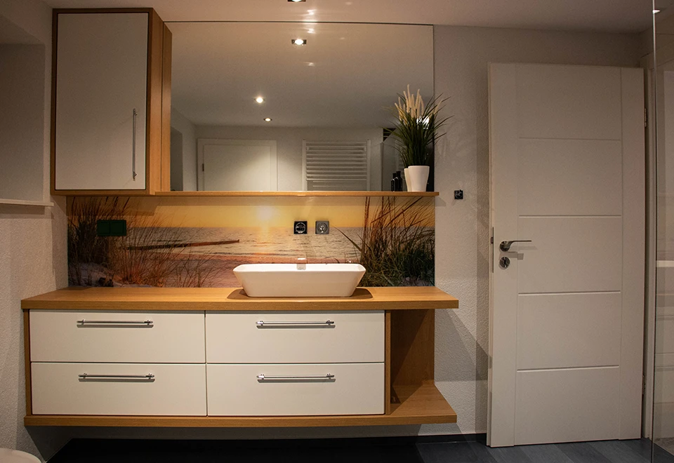 Ladenbau Wicke Möbel & Einrichtungen Badschrank