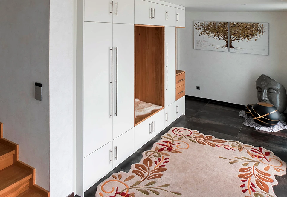 Ladenbau Wicke Möbel & Einrichtungen Flurschrank Links